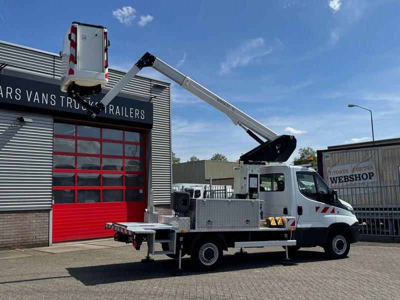 Iveco Daily 35S14 2 Person, Km 31.936!! 4x gestempeld, 2 persoonslift - Tavara-auto: kuva Iveco Daily 35S14 2 Person, Km 31.936!! 4x gestempeld, 2 persoonslift - Tavara-auto Iveco Daily 35S14 2 Person, Km 31.936!! 4x gestempeld, 2 persoonslift - Tavara-auto: kuva Iveco Daily 35S14 2 Person, Km 31.936!! 4x gestempeld, 2 persoonslift - Tavara-auto