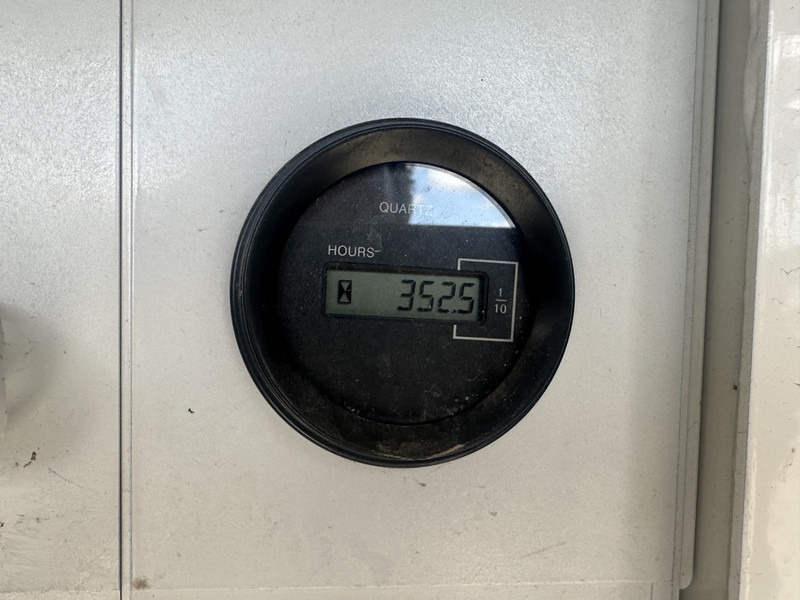 Renault Master 352 Hours + Airco - Tavara-auto: kuva Renault Master 352 Hours + Airco - Tavara-auto Renault Master 352 Hours + Airco - Tavara-auto: kuva Renault Master 352 Hours + Airco - Tavara-auto