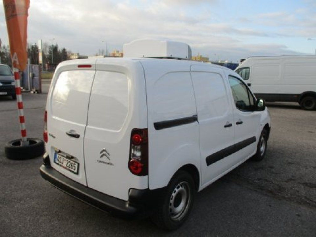 Citroën Berlingo izotherm - Kylmäauto: kuva Citroën Berlingo izotherm - Kylmäauto Citroën Berlingo izotherm - Kylmäauto: kuva Citroën Berlingo izotherm - Kylmäauto