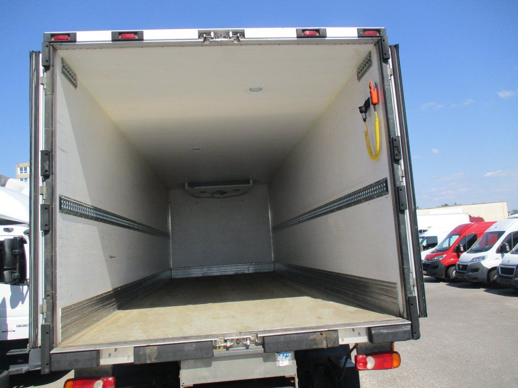 DAF LF 18.260 DAF LF 18.260 Xarios 600 - Refrigeraattori kuorma-auto: kuva DAF LF 18.260 DAF LF 18.260 Xarios 600 - Refrigeraattori kuorma-auto DAF LF 18.260 DAF LF 18.260 Xarios 600 - Refrigeraattori kuorma-auto: kuva DAF LF 18.260 DAF LF 18.260 Xarios 600 - Refrigeraattori kuorma-auto