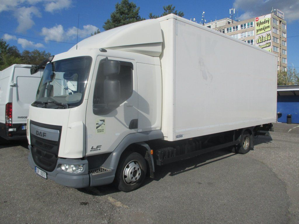 DAF LF 180 mit LBW - Jakeluauto: kuva DAF LF 180 mit LBW - Jakeluauto DAF LF 180 mit LBW - Jakeluauto: kuva DAF LF 180 mit LBW - Jakeluauto
