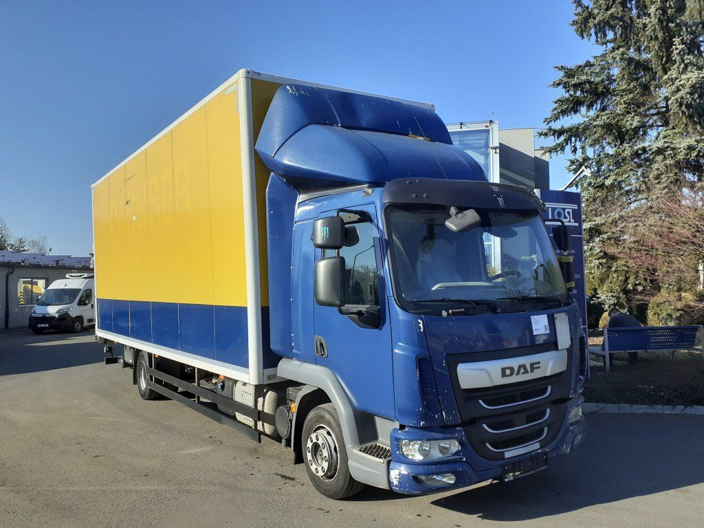 DAF LF 260 FA Motorschaden/engine defect - Umpikori kuorma-auto: kuva DAF LF 260 FA Motorschaden/engine defect - Umpikori kuorma-auto DAF LF 260 FA Motorschaden/engine defect - Umpikori kuorma-auto: kuva DAF LF 260 FA Motorschaden/engine defect - Umpikori kuorma-auto