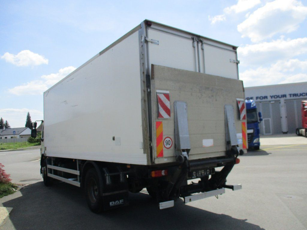DAF LF55.220 EURO 4 Carrier - Refrigeraattori kuorma-auto: kuva DAF LF55.220 EURO 4 Carrier - Refrigeraattori kuorma-auto DAF LF55.220 EURO 4 Carrier - Refrigeraattori kuorma-auto: kuva DAF LF55.220 EURO 4 Carrier - Refrigeraattori kuorma-auto