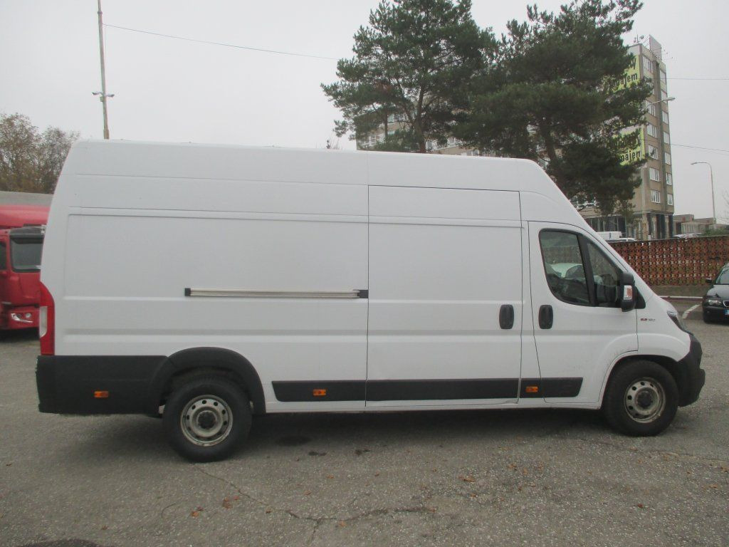 Fiat Ducato 2,3 , L4H3 - Pieni pakettiauto: kuva Fiat Ducato 2,3 , L4H3 - Pieni pakettiauto Fiat Ducato 2,3 , L4H3 - Pieni pakettiauto: kuva Fiat Ducato 2,3 , L4H3 - Pieni pakettiauto