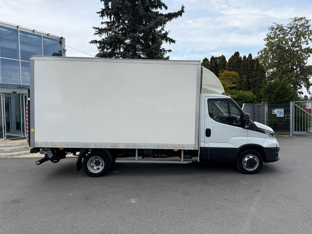 Iveco 35C16 Daily - Jakeluauto: kuva Iveco 35C16 Daily - Jakeluauto Iveco 35C16 Daily - Jakeluauto: kuva Iveco 35C16 Daily - Jakeluauto