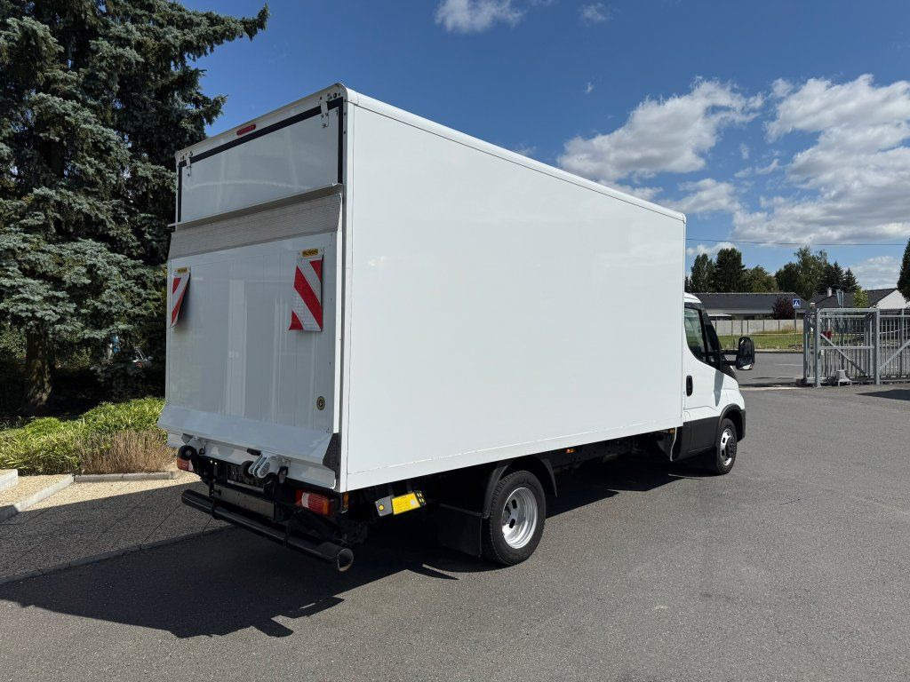 Iveco 35C16 Daily - Jakeluauto: kuva Iveco 35C16 Daily - Jakeluauto Iveco 35C16 Daily - Jakeluauto: kuva Iveco 35C16 Daily - Jakeluauto