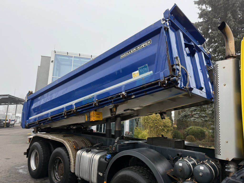 Iveco AD340T45 Trakker 8x4 Euro 6 - Kippiauto kuorma-auto: kuva Iveco AD340T45 Trakker 8x4 Euro 6 - Kippiauto kuorma-auto Iveco AD340T45 Trakker 8x4 Euro 6 - Kippiauto kuorma-auto: kuva Iveco AD340T45 Trakker 8x4 Euro 6 - Kippiauto kuorma-auto