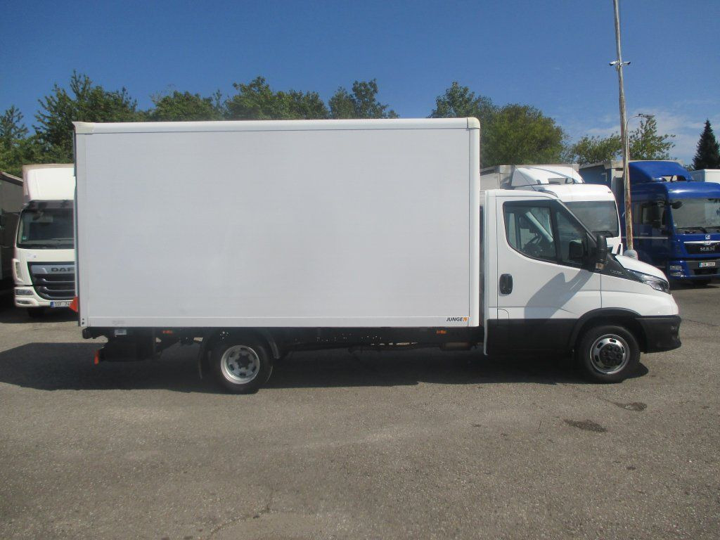 Iveco Daily 35C16 - Jakeluauto: kuva Iveco Daily 35C16 - Jakeluauto Iveco Daily 35C16 - Jakeluauto: kuva Iveco Daily 35C16 - Jakeluauto