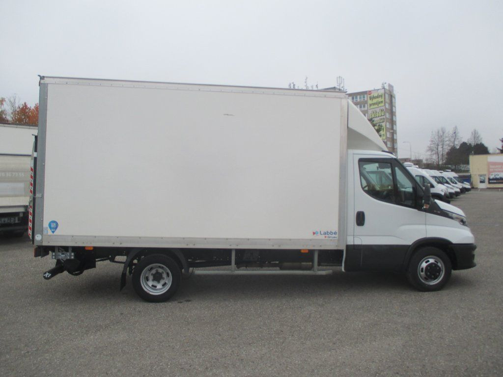 Iveco Daily 35C16 - Jakeluauto: kuva Iveco Daily 35C16 - Jakeluauto Iveco Daily 35C16 - Jakeluauto: kuva Iveco Daily 35C16 - Jakeluauto