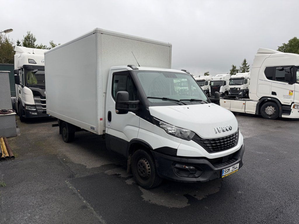 Iveco Daily 35S16 mit LBW ENGINE DEFECT - Jakeluauto: kuva  Iveco Daily 35S16 mit LBW ENGINE DEFECT - Jakeluauto Iveco Daily 35S16 mit LBW ENGINE DEFECT - Jakeluauto: kuva  Iveco Daily 35S16 mit LBW ENGINE DEFECT - Jakeluauto