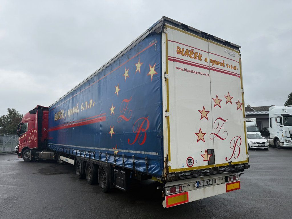 Krone SD MEGA/lowdeck - Pressukapellipuoliperävaunu: kuva Krone SD MEGA/lowdeck - Pressukapellipuoliperävaunu Krone SD MEGA/lowdeck - Pressukapellipuoliperävaunu: kuva Krone SD MEGA/lowdeck - Pressukapellipuoliperävaunu