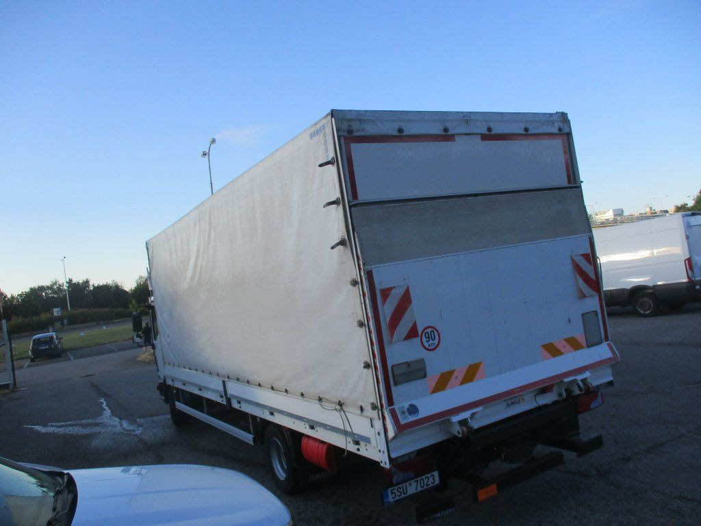 MAN TGL 12.220 - Pressukapelli kuorma-auto: kuva MAN TGL 12.220 - Pressukapelli kuorma-auto MAN TGL 12.220 - Pressukapelli kuorma-auto: kuva MAN TGL 12.220 - Pressukapelli kuorma-auto