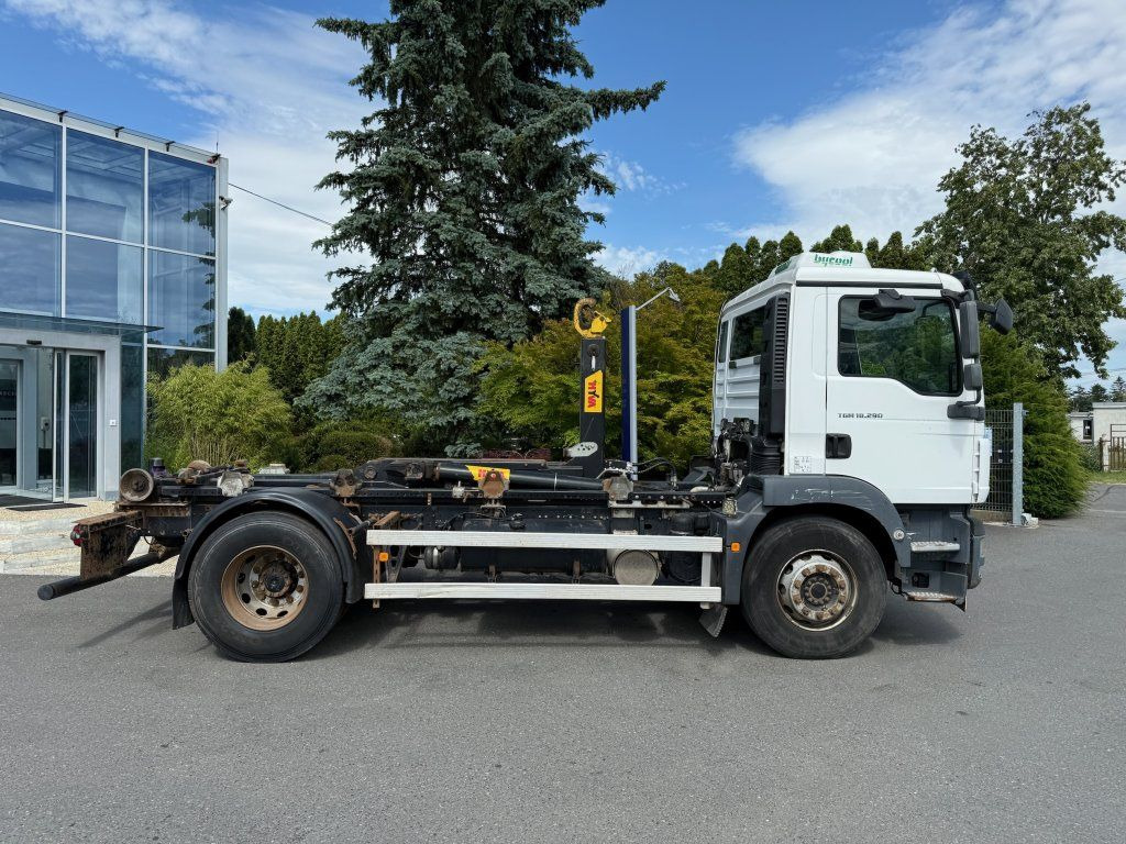 MAN TGM18.290 EURO 5 - Kippiauto kuorma-auto: kuva MAN TGM18.290 EURO 5 - Kippiauto kuorma-auto MAN TGM18.290 EURO 5 - Kippiauto kuorma-auto: kuva MAN TGM18.290 EURO 5 - Kippiauto kuorma-auto