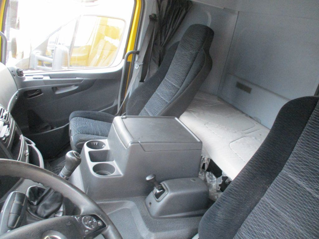 Mercedes-Benz Atego 210, Liege - Jakeluauto: kuva Mercedes-Benz Atego 210, Liege - Jakeluauto Mercedes-Benz Atego 210, Liege - Jakeluauto: kuva Mercedes-Benz Atego 210, Liege - Jakeluauto