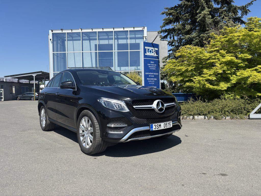 Mercedes-Benz d Coupe - Farmari: kuva Mercedes-Benz d Coupe - Farmari Mercedes-Benz d Coupe - Farmari: kuva Mercedes-Benz d Coupe - Farmari