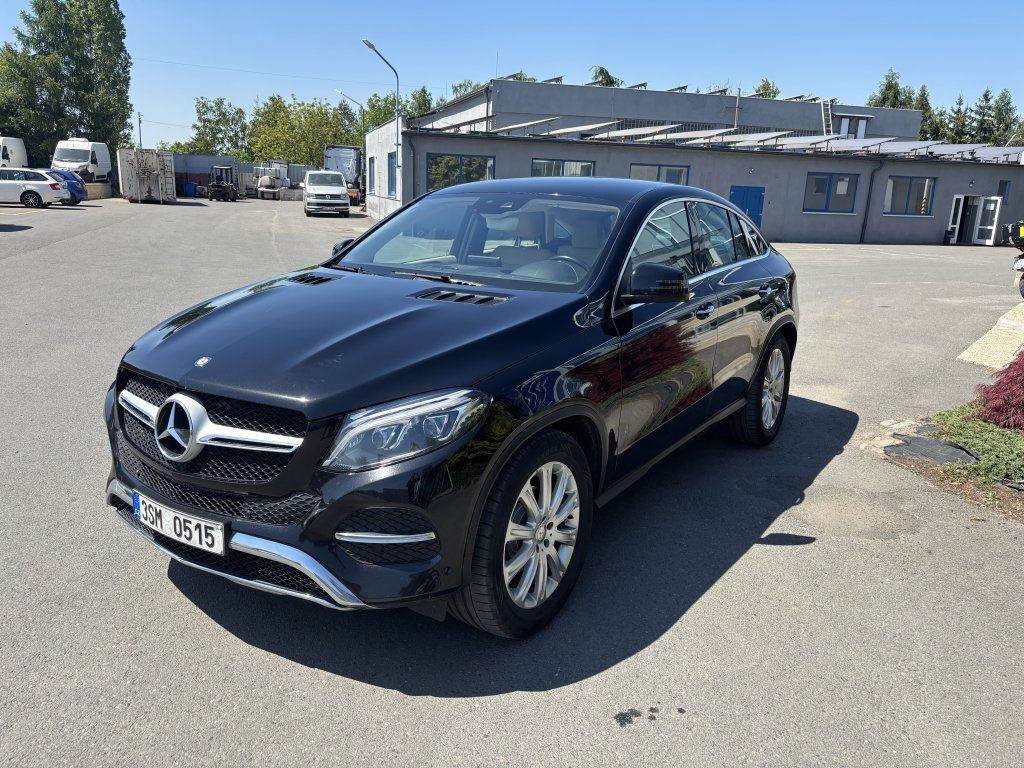 Mercedes-Benz d Coupe - Farmari: kuva Mercedes-Benz d Coupe - Farmari Mercedes-Benz d Coupe - Farmari: kuva Mercedes-Benz d Coupe - Farmari