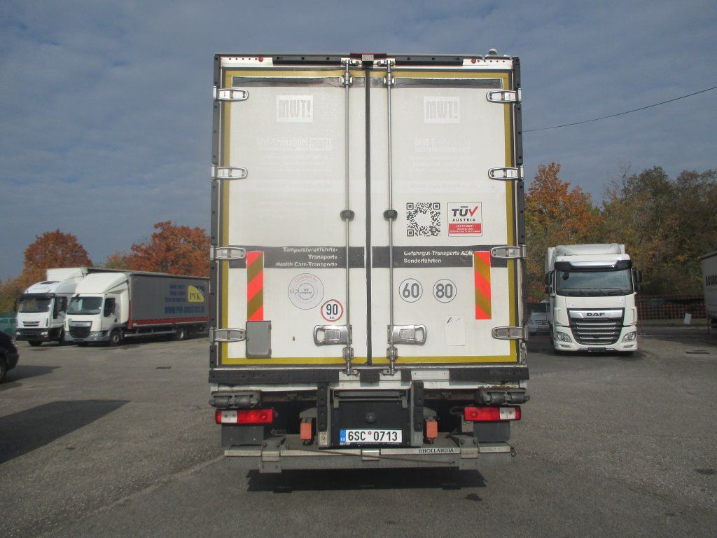 Renault D18 320 - Refrigeraattori kuorma-auto: kuva Renault D18 320 - Refrigeraattori kuorma-auto Renault D18 320 - Refrigeraattori kuorma-auto: kuva Renault D18 320 - Refrigeraattori kuorma-auto