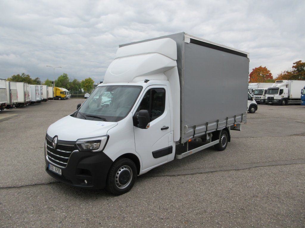 Renault Master - Pressukapelli tavara-auto: kuva Renault Master - Pressukapelli tavara-auto Renault Master - Pressukapelli tavara-auto: kuva Renault Master - Pressukapelli tavara-auto