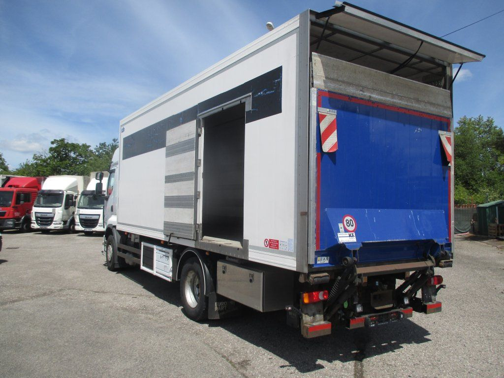 Renault Premium 460 - Refrigeraattori kuorma-auto: kuva Renault Premium 460 - Refrigeraattori kuorma-auto Renault Premium 460 - Refrigeraattori kuorma-auto: kuva Renault Premium 460 - Refrigeraattori kuorma-auto