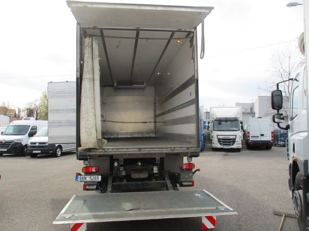 Renault Premium 460 - Refrigeraattori kuorma-auto: kuva Renault Premium 460 - Refrigeraattori kuorma-auto Renault Premium 460 - Refrigeraattori kuorma-auto: kuva Renault Premium 460 - Refrigeraattori kuorma-auto