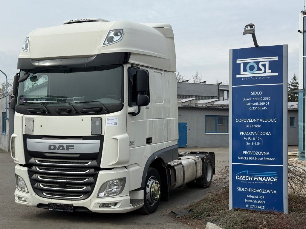 DAF XF460 EURO 6 MEGA/lowdeck - Vetopöytäauto: kuva DAF XF460 EURO 6 MEGA/lowdeck - Vetopöytäauto DAF XF460 EURO 6 MEGA/lowdeck - Vetopöytäauto: kuva DAF XF460 EURO 6 MEGA/lowdeck - Vetopöytäauto