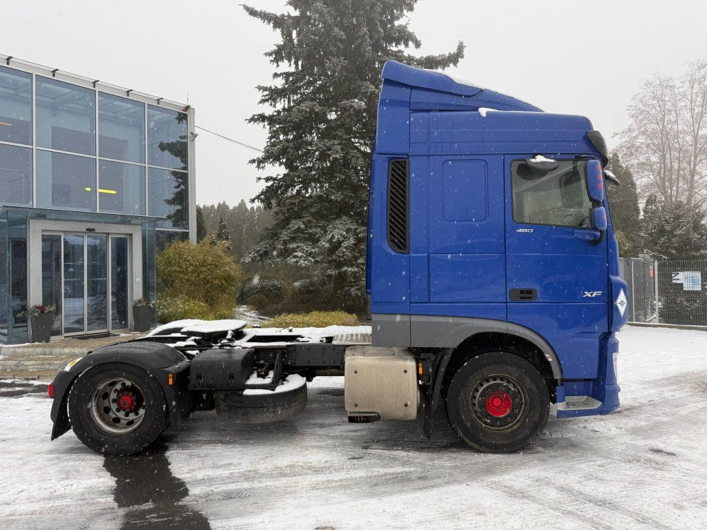 DAF XF480 EURO 6 NEW TACHO - Vetopöytäauto: kuva DAF XF480 EURO 6 NEW TACHO - Vetopöytäauto DAF XF480 EURO 6 NEW TACHO - Vetopöytäauto: kuva DAF XF480 EURO 6 NEW TACHO - Vetopöytäauto