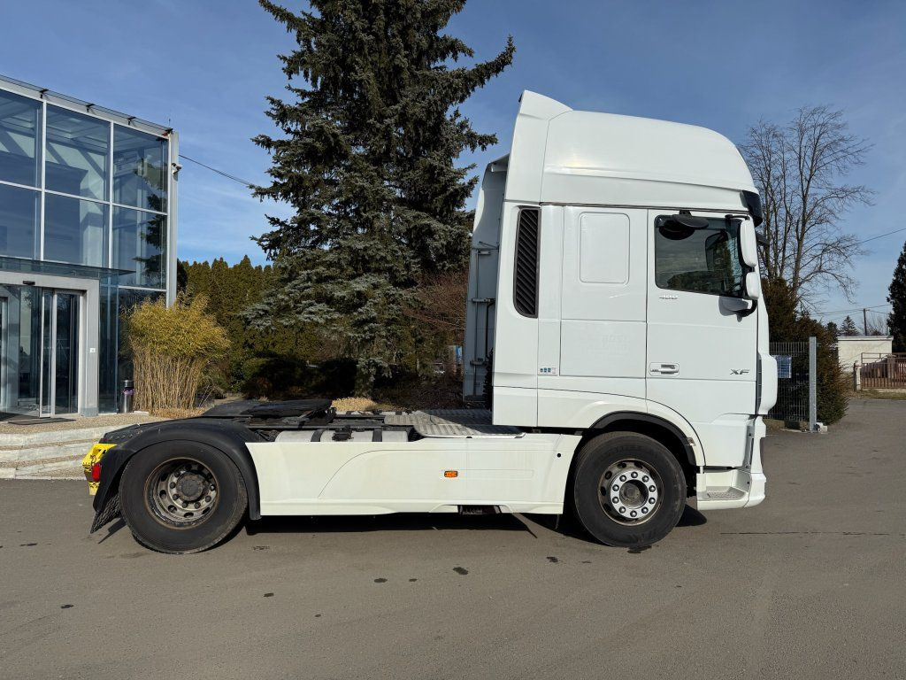 DAF XF480 SSC EURO 6 - Vetopöytäauto: kuva DAF XF480 SSC EURO 6 - Vetopöytäauto DAF XF480 SSC EURO 6 - Vetopöytäauto: kuva DAF XF480 SSC EURO 6 - Vetopöytäauto