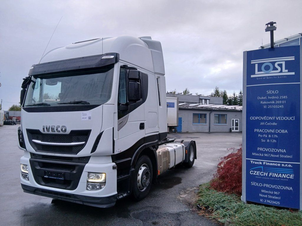 Iveco 480 Hi-Way EURO 6 - Vetopöytäauto: kuva Iveco 480 Hi-Way EURO 6 - Vetopöytäauto Iveco 480 Hi-Way EURO 6 - Vetopöytäauto: kuva Iveco 480 Hi-Way EURO 6 - Vetopöytäauto