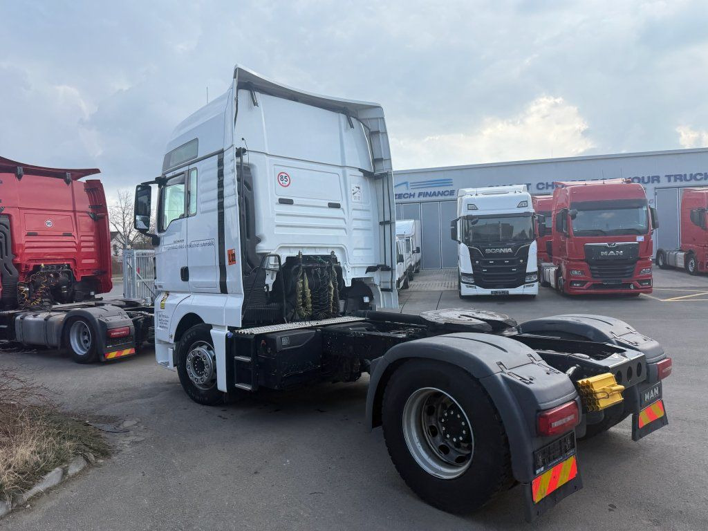 MAN TGX18.460 EURO 6 Motor KO - Vetopöytäauto: kuva MAN TGX18.460 EURO 6 Motor KO - Vetopöytäauto MAN TGX18.460 EURO 6 Motor KO - Vetopöytäauto: kuva MAN TGX18.460 EURO 6 Motor KO - Vetopöytäauto