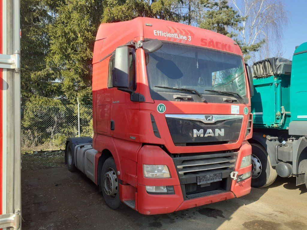 MAN TGX18.460 XLX Motorschaden/engine damage - Vetopöytäauto: kuva MAN TGX18.460 XLX Motorschaden/engine damage - Vetopöytäauto MAN TGX18.460 XLX Motorschaden/engine damage - Vetopöytäauto: kuva MAN TGX18.460 XLX Motorschaden/engine damage - Vetopöytäauto