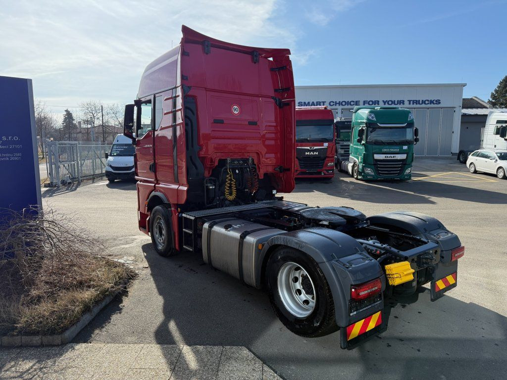 MAN TGX18.470 XXL EURO 6 Retarder - Vetopöytäauto: kuva MAN TGX18.470 XXL EURO 6 Retarder - Vetopöytäauto MAN TGX18.470 XXL EURO 6 Retarder - Vetopöytäauto: kuva MAN TGX18.470 XXL EURO 6 Retarder - Vetopöytäauto