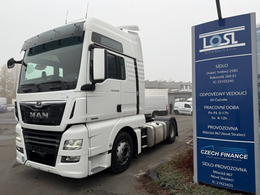 MAN TGX18.500 EURO 6 - Vetopöytäauto: kuva MAN TGX18.500 EURO 6 - Vetopöytäauto MAN TGX18.500 EURO 6 - Vetopöytäauto: kuva MAN TGX18.500 EURO 6 - Vetopöytäauto