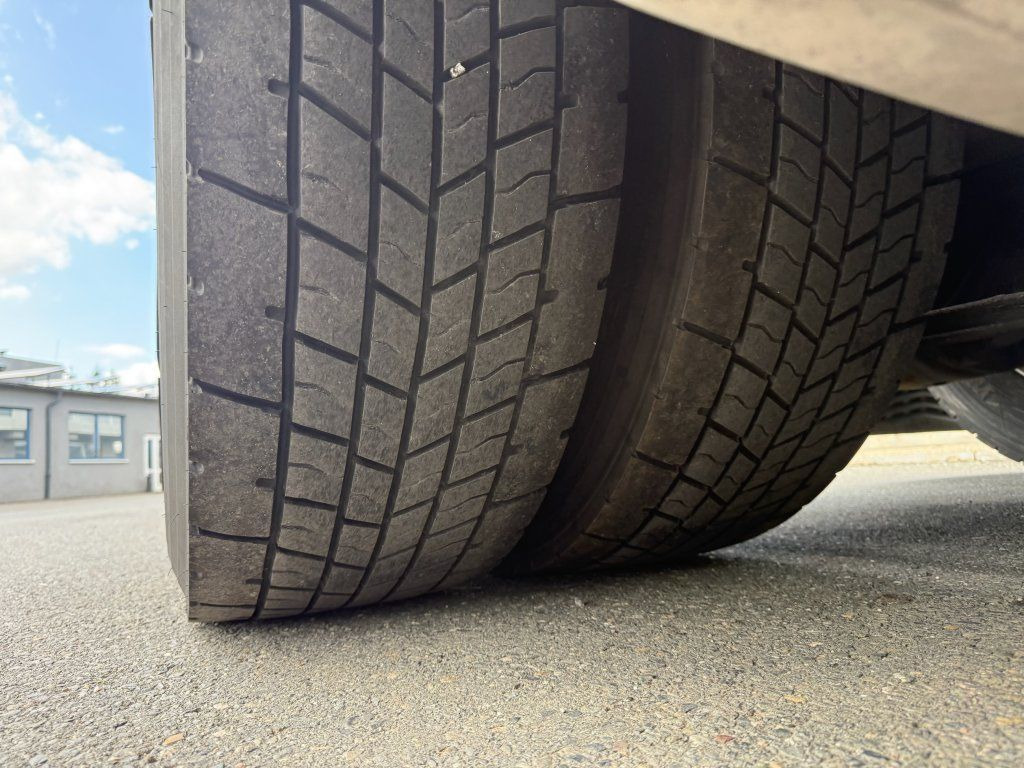 Vetopöytäauto MAN TGX18.510 EURO 6 Retarder: kuva Vetopöytäauto MAN TGX18.510 EURO 6 Retarder Vetopöytäauto MAN TGX18.510 EURO 6 Retarder: kuva Vetopöytäauto MAN TGX18.510 EURO 6 Retarder