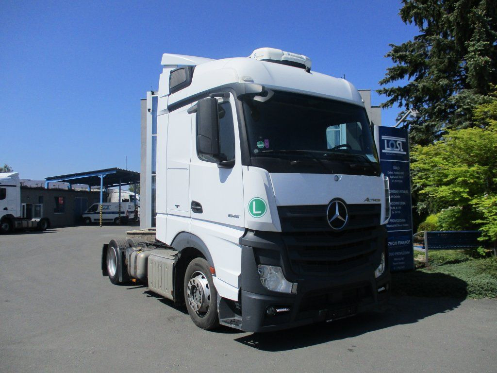 Mercedes-Benz 1845 Actros EURO 6 MEGA/lowdeck - Vetopöytäauto: kuva  Mercedes-Benz 1845 Actros EURO 6 MEGA/lowdeck - Vetopöytäauto Mercedes-Benz 1845 Actros EURO 6 MEGA/lowdeck - Vetopöytäauto: kuva  Mercedes-Benz 1845 Actros EURO 6 MEGA/lowdeck - Vetopöytäauto