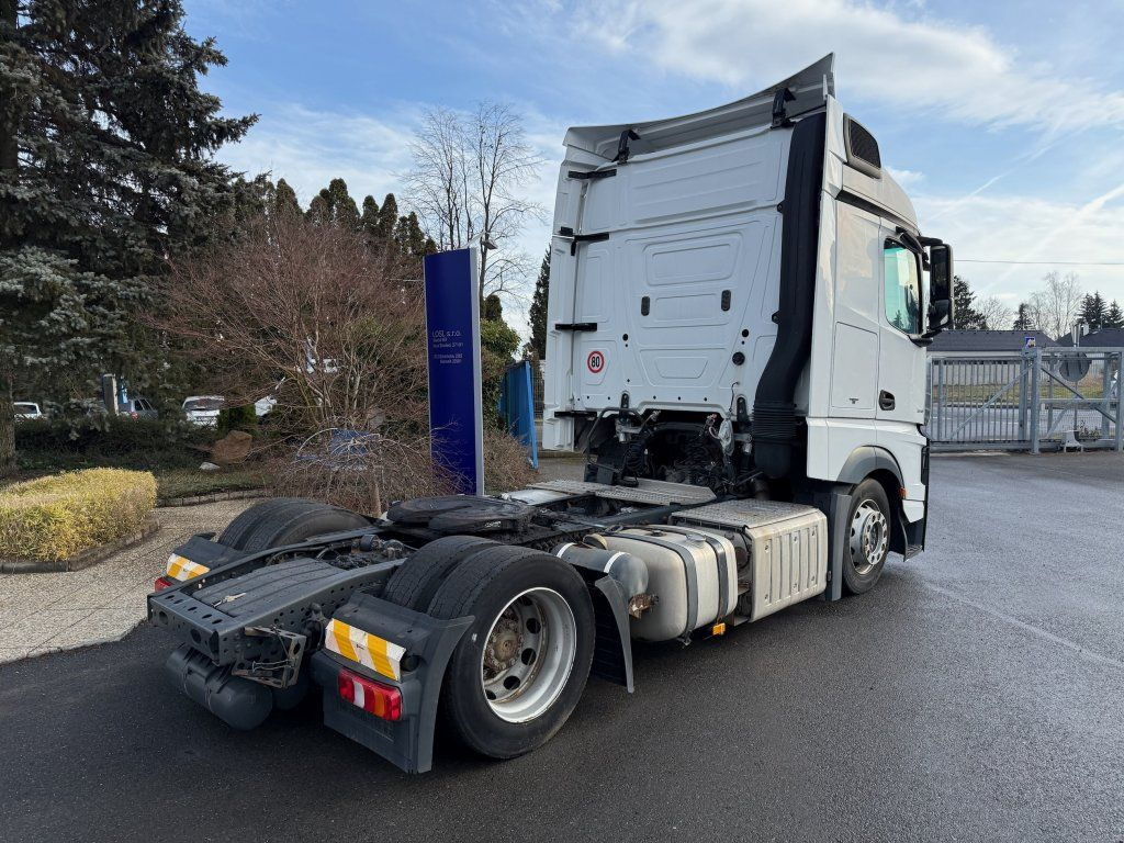 Mercedes-Benz 1845 Actros EURO 6 MEGA/lowdeck - Vetopöytäauto: kuva  Mercedes-Benz 1845 Actros EURO 6 MEGA/lowdeck - Vetopöytäauto Mercedes-Benz 1845 Actros EURO 6 MEGA/lowdeck - Vetopöytäauto: kuva  Mercedes-Benz 1845 Actros EURO 6 MEGA/lowdeck - Vetopöytäauto