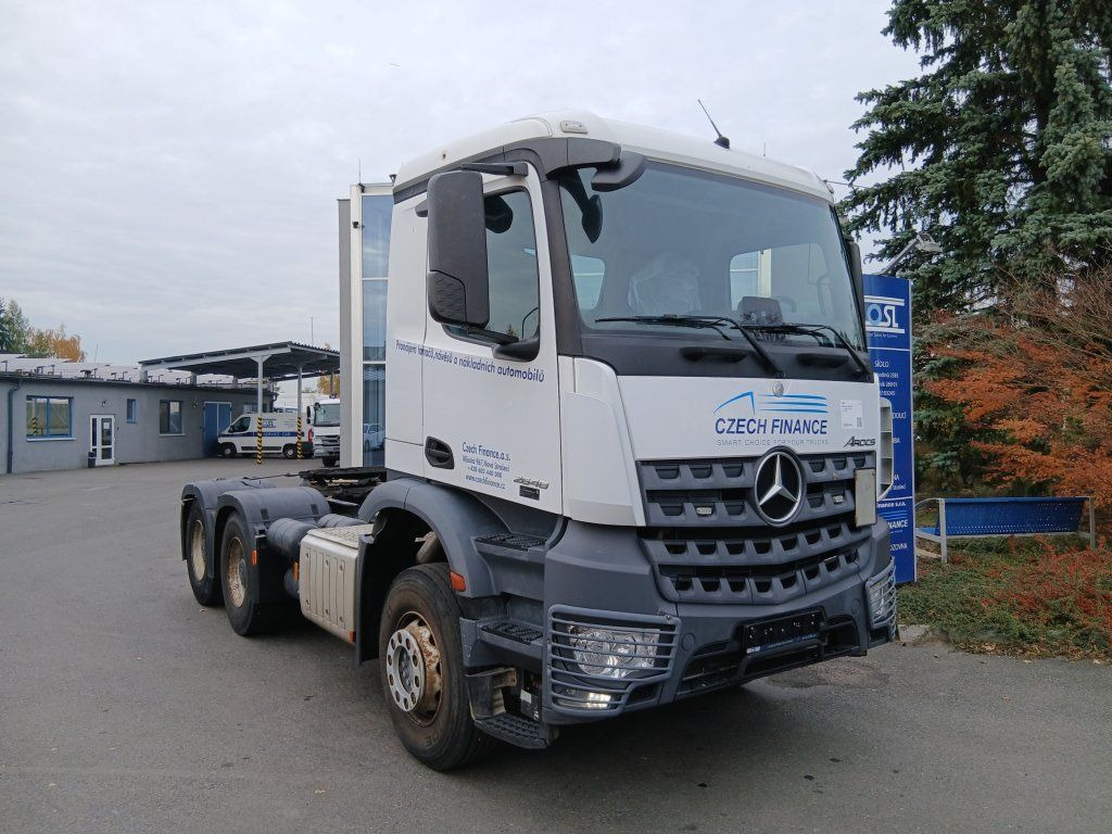 Mercedes-Benz 2648 Arocs EURO 6 6x4 Hydraulics - Vetopöytäauto: kuva Mercedes-Benz 2648 Arocs EURO 6 6x4 Hydraulics - Vetopöytäauto Mercedes-Benz 2648 Arocs EURO 6 6x4 Hydraulics - Vetopöytäauto: kuva Mercedes-Benz 2648 Arocs EURO 6 6x4 Hydraulics - Vetopöytäauto