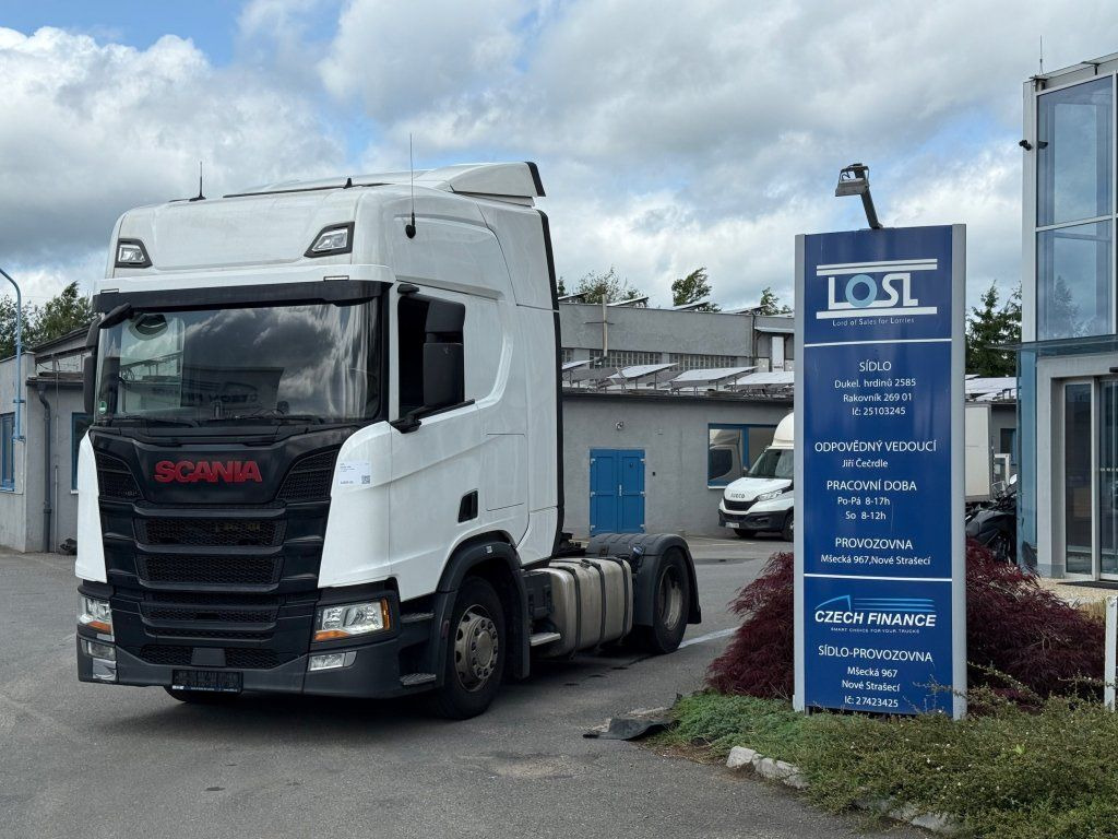 Scania R450 Euro 6 - Vetopöytäauto: kuva Scania R450 Euro 6 - Vetopöytäauto Scania R450 Euro 6 - Vetopöytäauto: kuva Scania R450 Euro 6 - Vetopöytäauto