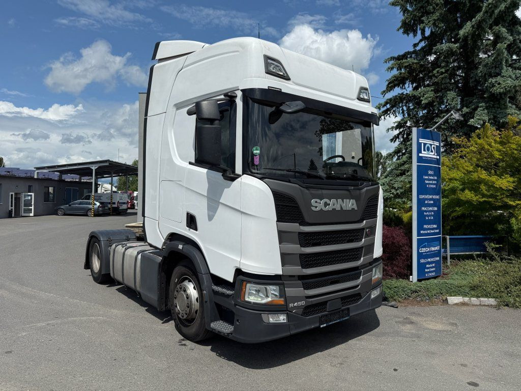 Scania R450 Euro 6 - Vetopöytäauto: kuva Scania R450 Euro 6 - Vetopöytäauto Scania R450 Euro 6 - Vetopöytäauto: kuva Scania R450 Euro 6 - Vetopöytäauto