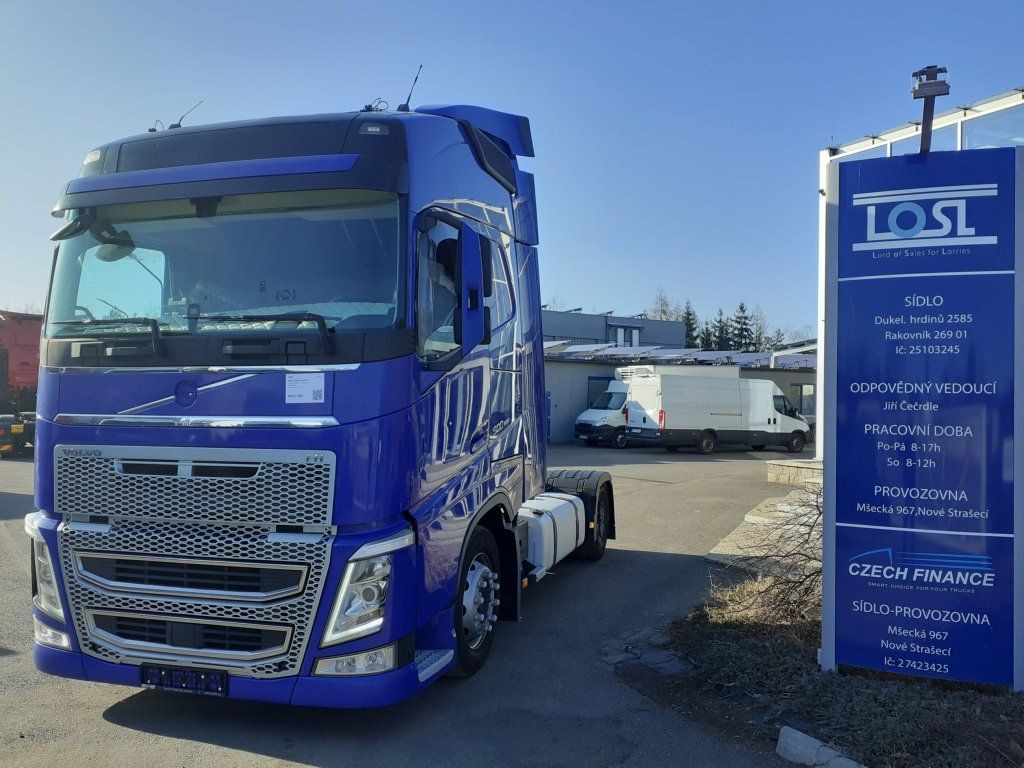 Volvo FH500 XL EURO 6 MEGA/lowdeck - Vetopöytäauto: kuva Volvo FH500 XL EURO 6 MEGA/lowdeck - Vetopöytäauto Volvo FH500 XL EURO 6 MEGA/lowdeck - Vetopöytäauto: kuva Volvo FH500 XL EURO 6 MEGA/lowdeck - Vetopöytäauto