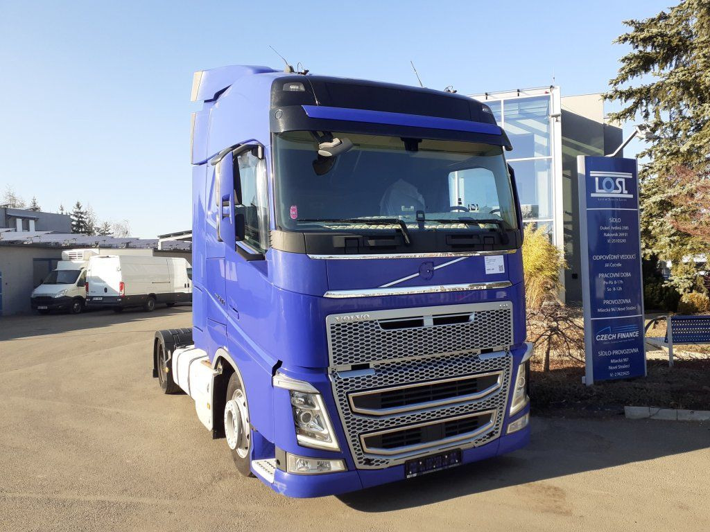Volvo FH500 XL EURO 6 MEGA/lowdeck - Vetopöytäauto: kuva Volvo FH500 XL EURO 6 MEGA/lowdeck - Vetopöytäauto Volvo FH500 XL EURO 6 MEGA/lowdeck - Vetopöytäauto: kuva Volvo FH500 XL EURO 6 MEGA/lowdeck - Vetopöytäauto