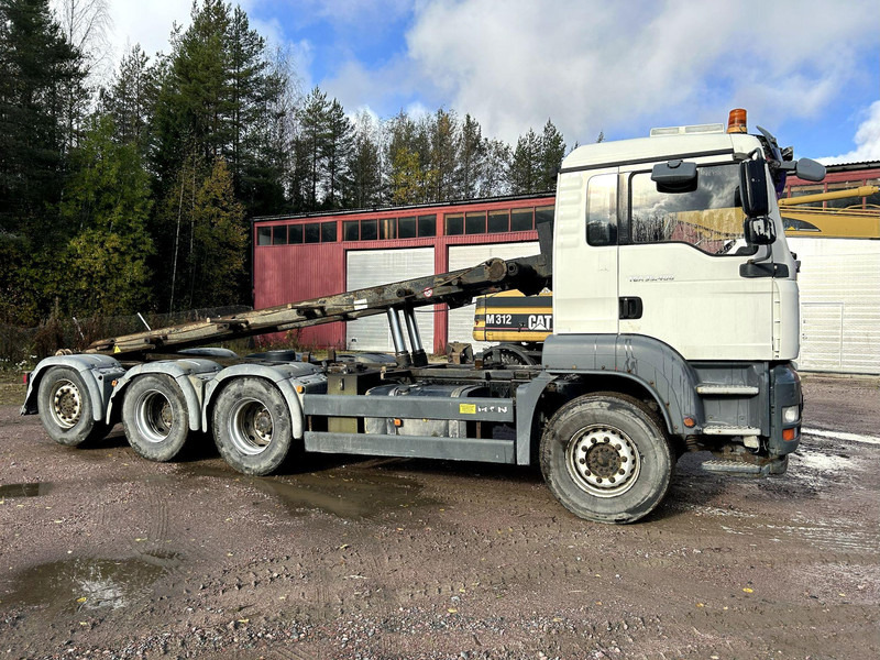 MAN TGA 35.400 8X4-4BL - Kuorma-auto - vaijerivaihtolava: kuva MAN TGA 35.400 8X4-4BL - Kuorma-auto - vaijerivaihtolava MAN TGA 35.400 8X4-4BL - Kuorma-auto - vaijerivaihtolava: kuva MAN TGA 35.400 8X4-4BL - Kuorma-auto - vaijerivaihtolava