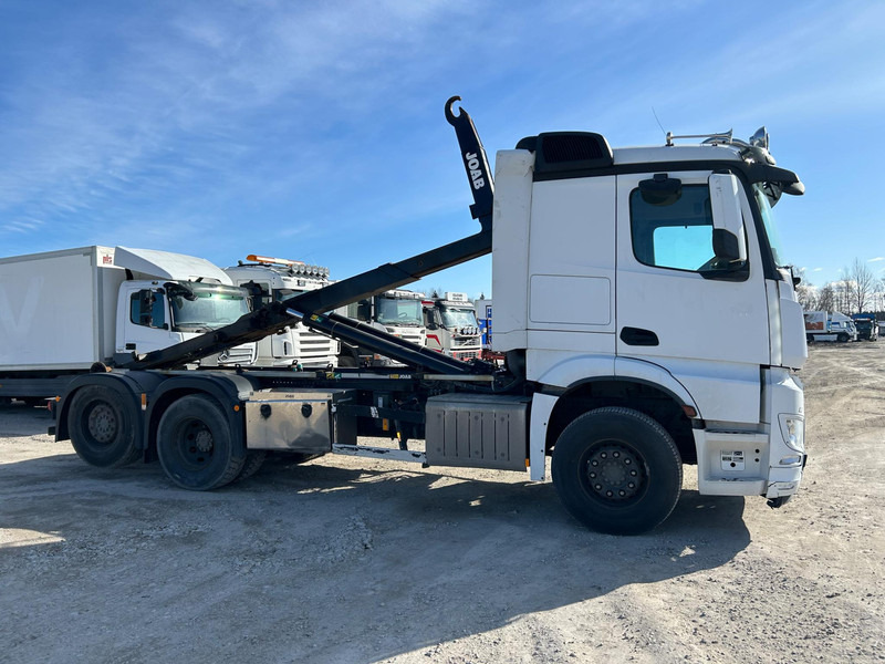 Mercedes-Benz AROCS + JOAB 20t | TULOSSA - Koukkulava kuorma-auto: kuva Mercedes-Benz AROCS + JOAB 20t | TULOSSA - Koukkulava kuorma-auto Mercedes-Benz AROCS + JOAB 20t | TULOSSA - Koukkulava kuorma-auto: kuva Mercedes-Benz AROCS + JOAB 20t | TULOSSA - Koukkulava kuorma-auto