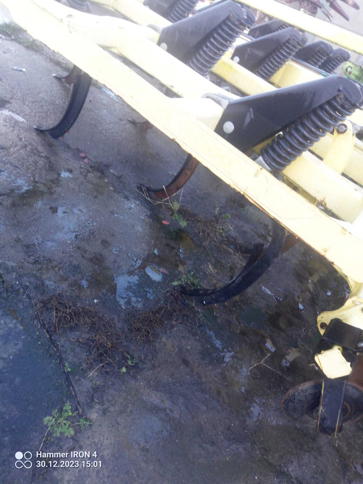 Agregat bezorkowy BEDNAR - Kultivaattori: kuva Agregat bezorkowy BEDNAR - Kultivaattori Agregat bezorkowy BEDNAR - Kultivaattori: kuva Agregat bezorkowy BEDNAR - Kultivaattori