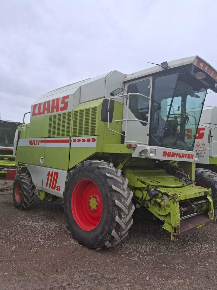 Claas dominator 118 sl Maxi - Sadonkorjuukone: kuva Claas dominator 118 sl Maxi - Sadonkorjuukone Claas dominator 118 sl Maxi - Sadonkorjuukone: kuva Claas dominator 118 sl Maxi - Sadonkorjuukone