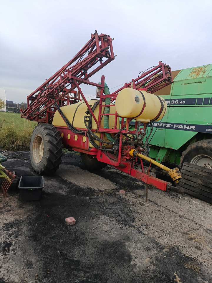 HARDI TZ 18 metrów - Hinattava kasvinsuojeluruisku: kuva HARDI TZ 18 metrów - Hinattava kasvinsuojeluruisku HARDI TZ 18 metrów - Hinattava kasvinsuojeluruisku: kuva HARDI TZ 18 metrów - Hinattava kasvinsuojeluruisku