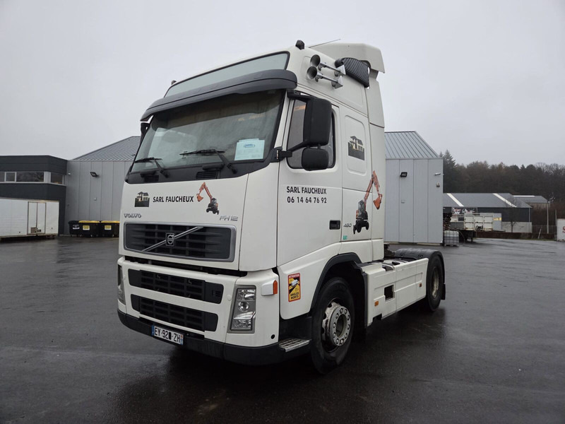 Volvo FH12 460 - Voith - Vetopöytäauto: kuva Volvo FH12 460 - Voith - Vetopöytäauto Volvo FH12 460 - Voith - Vetopöytäauto: kuva Volvo FH12 460 - Voith - Vetopöytäauto