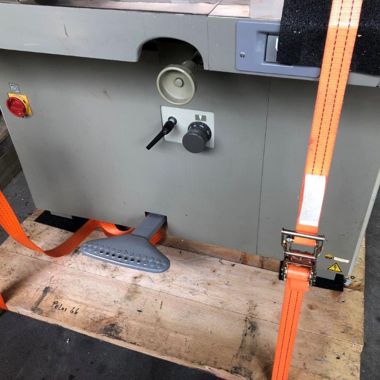 Cutting machine Polar 58 EM - Paperileikkuri: kuva Cutting machine Polar 58 EM - Paperileikkuri Cutting machine Polar 58 EM - Paperileikkuri: kuva Cutting machine Polar 58 EM - Paperileikkuri