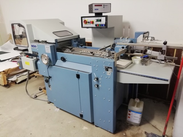 Four pocket folder MBO F 400-4-F SA - Taittokone: kuva Four pocket folder MBO F 400-4-F SA - Taittokone Four pocket folder MBO F 400-4-F SA - Taittokone: kuva Four pocket folder MBO F 400-4-F SA - Taittokone