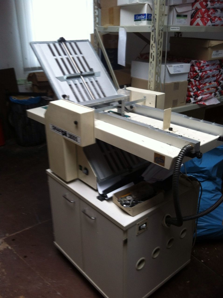 Grafipli 3810 S folding machine - Taittokone: kuva Grafipli 3810 S folding machine - Taittokone Grafipli 3810 S folding machine - Taittokone: kuva Grafipli 3810 S folding machine - Taittokone
