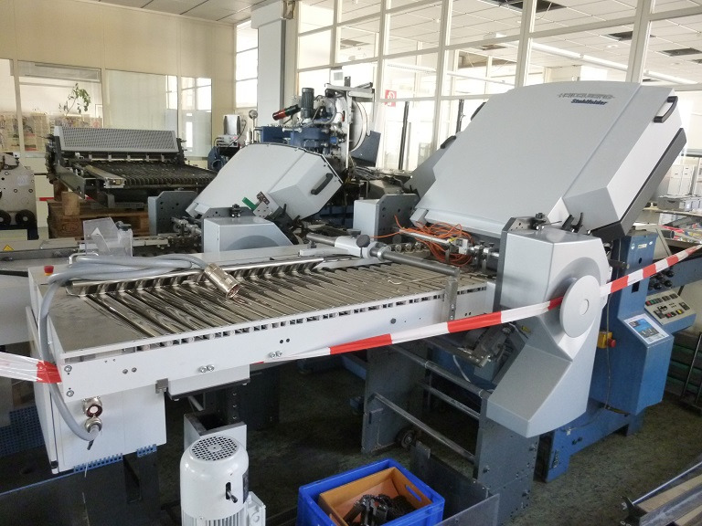 Heidelberg Stahlfolder PFH-82 pallet feeder with SSP-82 slitter shaft station - Taittokone: kuva Heidelberg Stahlfolder PFH-82 pallet feeder with SSP-82 slitter shaft station - Taittokone Heidelberg Stahlfolder PFH-82 pallet feeder with SSP-82 slitter shaft station - Taittokone: kuva Heidelberg Stahlfolder PFH-82 pallet feeder with SSP-82 slitter shaft station - Taittokone